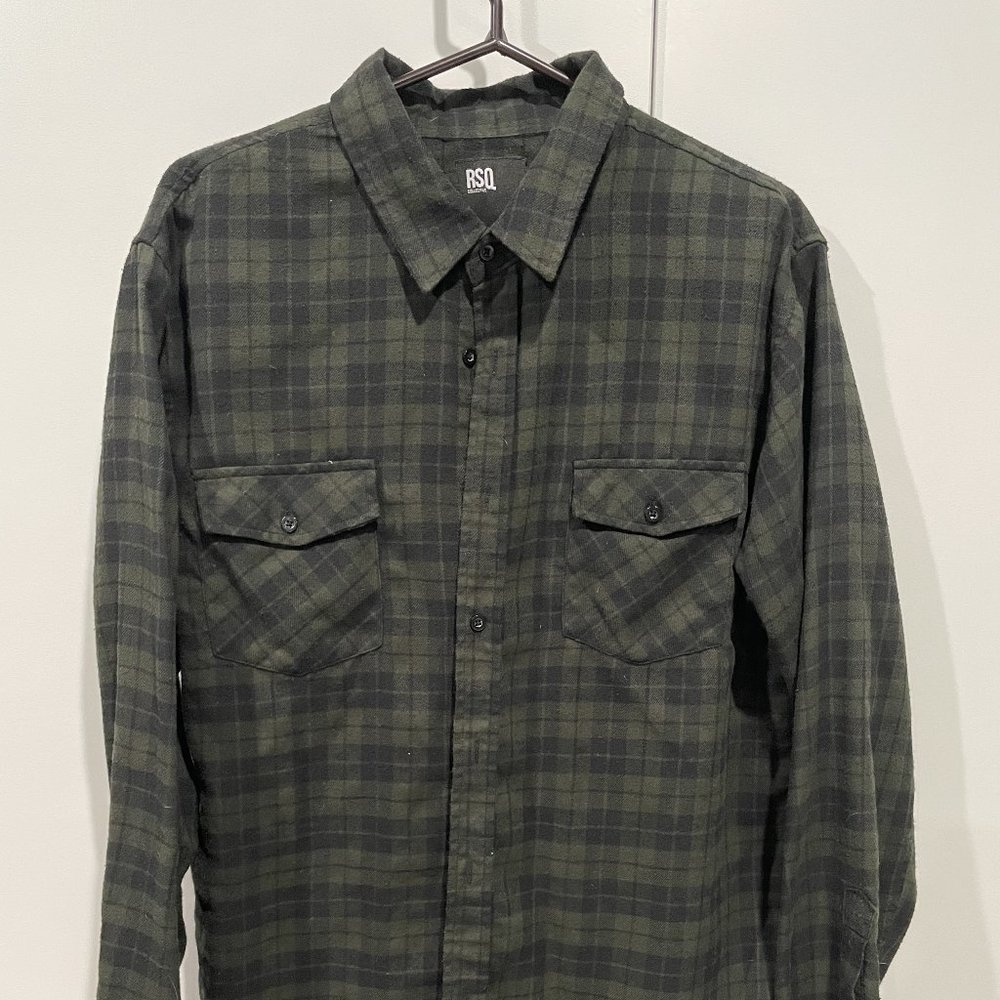 Green and black plaid RSQ Collective men's flannel button-down shirt size XL